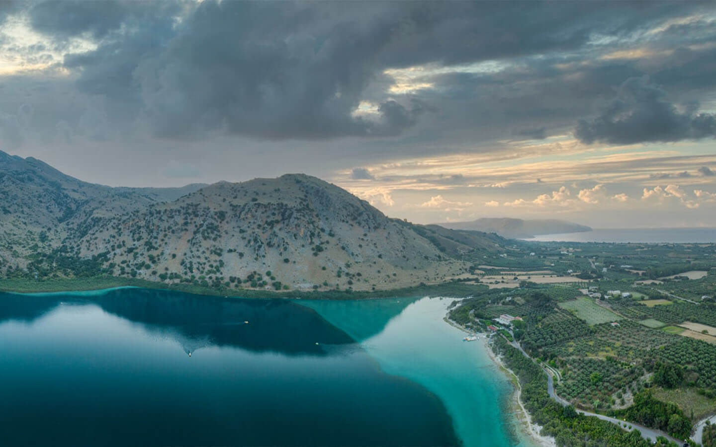 MyCretaCab - Kournas Lake